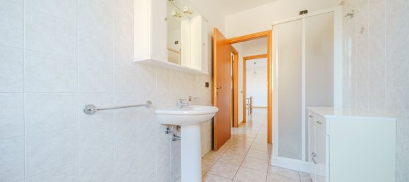 2 bedrooms Apartment in Busnago, Italy No. 361164 8