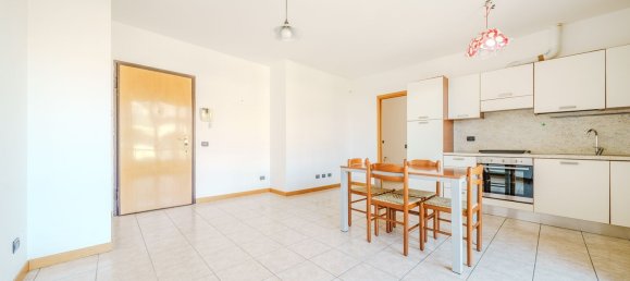 2 bedrooms Apartment in Busnago, Italy No. 361164 4
