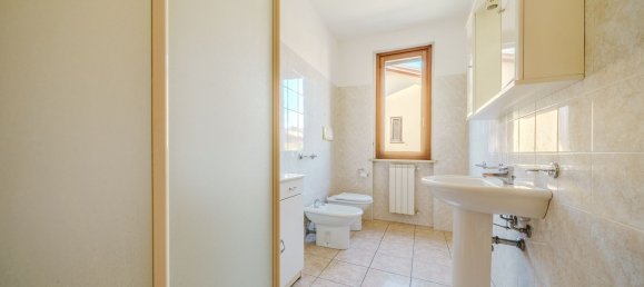 2 bedrooms Apartment in Busnago, Italy No. 361164 7