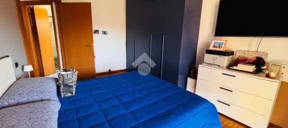 Apartamento de 3 divisões em Malnate, Italy N.º 2280 11