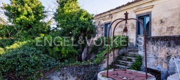 8 rooms Villa in Randazzo, Italy No. 129987 7