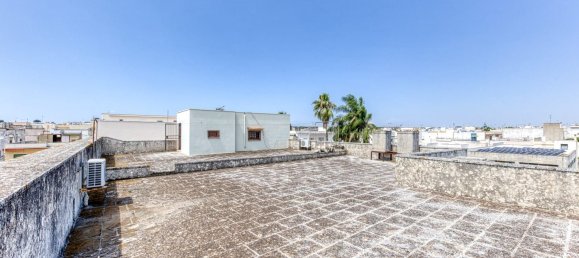 5 rooms House in Presicce Acquarica, Italy No. 159664 34