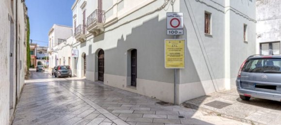 5 rooms House in Presicce Acquarica, Italy No. 159664 30