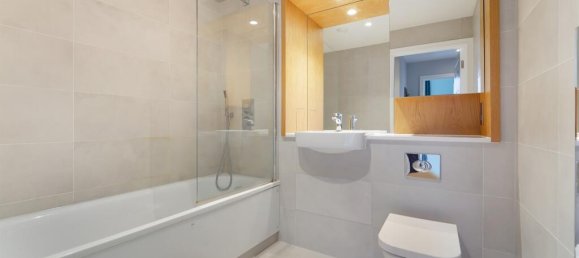 1 bedroom Apartment in London, United Kingdom No. 9644 8