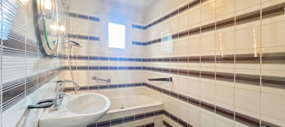 3 bedrooms House in Chateaubriant, France No. 98333 6