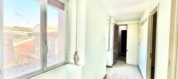 3 bedrooms Apartment in Catania, Italy No. 327708 14