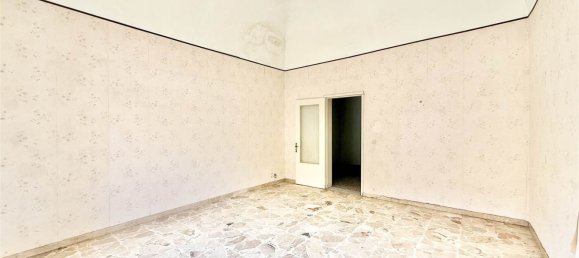 3 bedrooms Apartment in Catania, Italy No. 327708 7