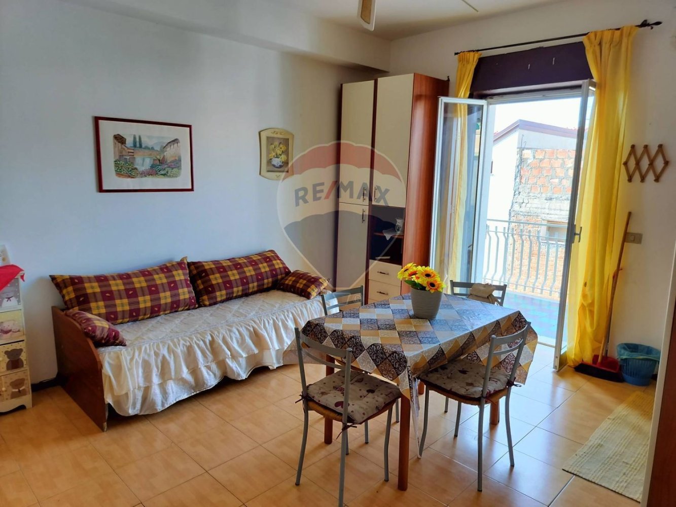 Estudio en Calatabiano, Italy No. 216759