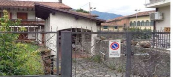 4 rooms Apartment in Marone, Italy No. 71728 4