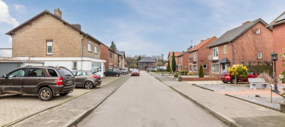 4 rooms House in Heinsberg, Germany No. 143903 4