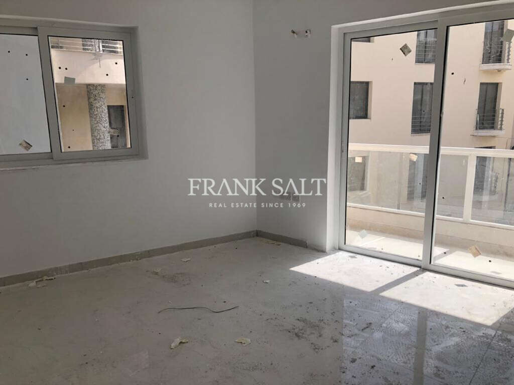 Loja em Saint Paul's Bay, Malta 80 m² N.º 13401