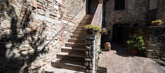 Casa de 10 divisões em Asciano, Italy N.º 309026 12