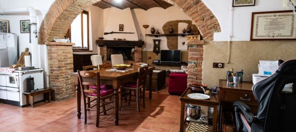 Casa de 10 divisões em Asciano, Italy N.º 309026 29