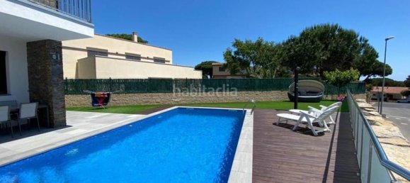 4 bedrooms House in Sant Feliu de Guixols, Spain No. 79789 6