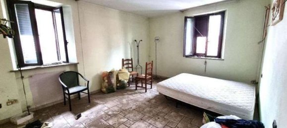 2-Zimmer Wohnung in Busto Arsizio, Italy, Nr. 13055 9