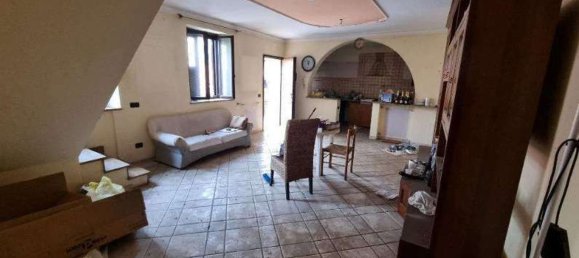 2-Zimmer Wohnung in Busto Arsizio, Italy, Nr. 13055 3