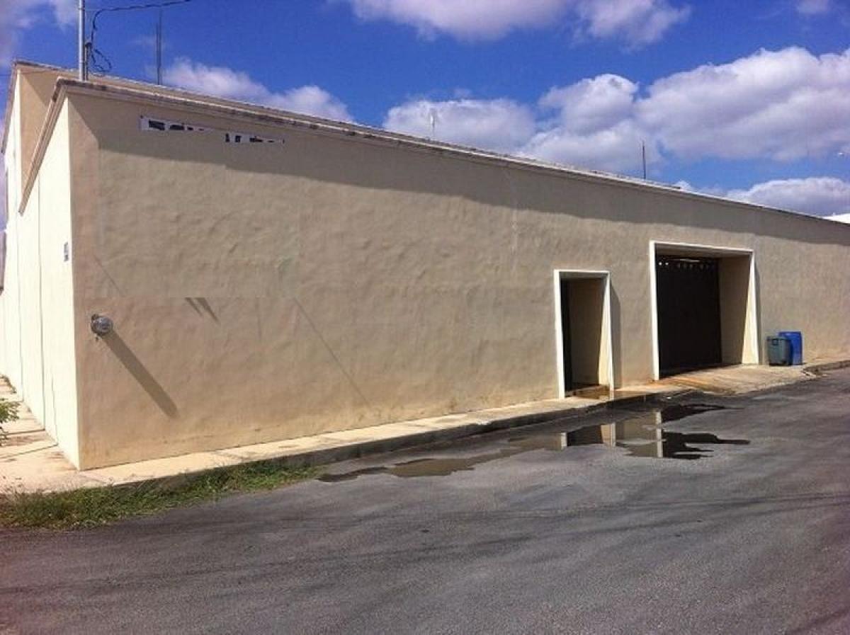 Casa de 4 dormitorios en Mérida, Mexico No. 157956