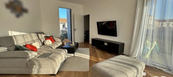 3 bedrooms House in Saint-Denis-la-Chevasse, France No. 97825 8