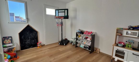 3 bedrooms House in Saint-Denis-la-Chevasse, France No. 97825 16