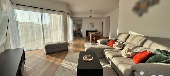 3 bedrooms House in Saint-Denis-la-Chevasse, France No. 97825 10