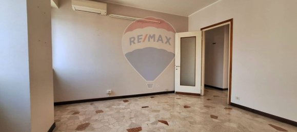 2 bedrooms Apartment in Gallarate, Italy No. 88858 11