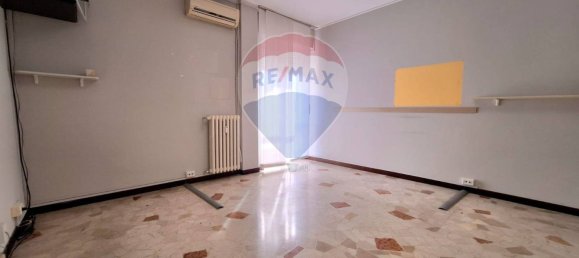 2 bedrooms Apartment in Gallarate, Italy No. 88858 20