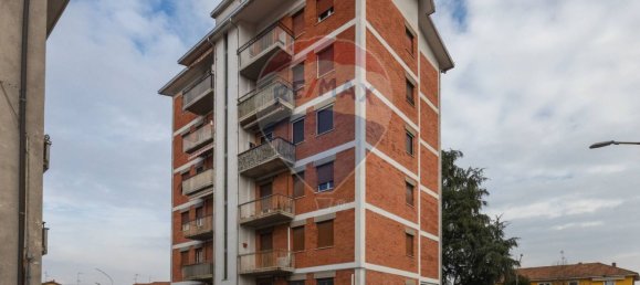 2 bedrooms Apartment in Gallarate, Italy No. 88858 5