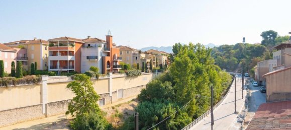 Duplex T2 em Aubagne, France N.º 336869 14