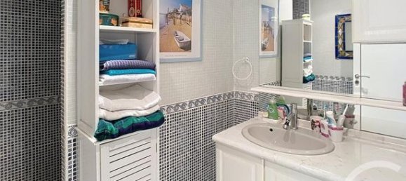 5 bedrooms House in Eure, France No. 312282 13