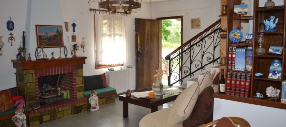 4 bedrooms Villa in Chalkidiki, Greece No. 1353 11