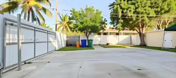 2 غرف نوم فيلا في Miami, USA رقم 614216 14