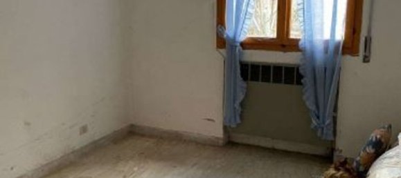 4 bedrooms Apartment in Lizzano in Belvedere, Italy No. 351300 5