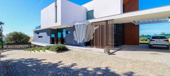 4 bedrooms Villa in Albufeira, Portugal No. 99337 3