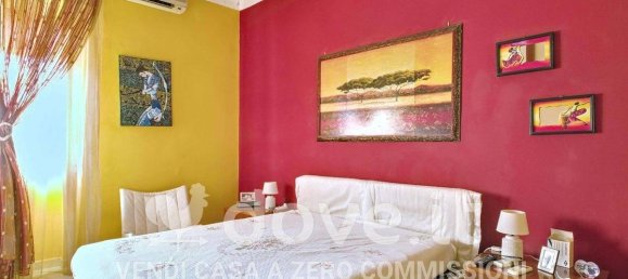 Квартира с 2 спальнями в Таранто, Италия № 297895 31