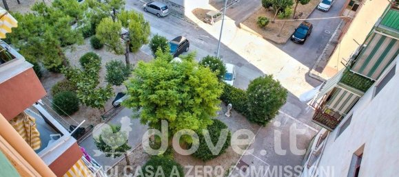 Квартира с 2 спальнями в Таранто, Италия № 297895 38