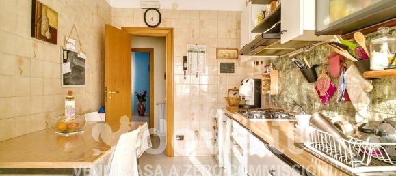 Квартира с 2 спальнями в Таранто, Италия № 297895 21