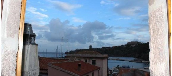 Villa de 5 habitaciónes en Capraia Isola, Italy No. 252592 5