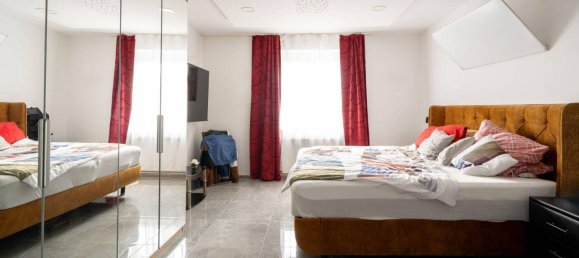 Дом с 8 комнатами в Мархтренк, Австрия № 230156 22