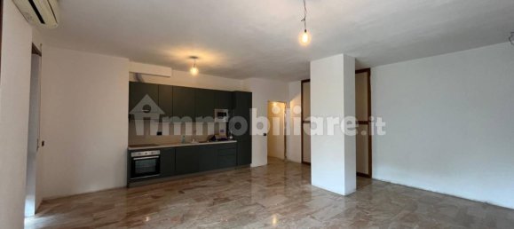 2 bedrooms Apartment in Milan, Italy No. 243876 9