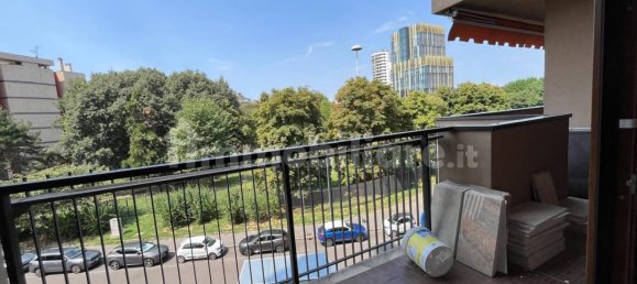 2 bedrooms Apartment in Milan, Italy No. 243876 36