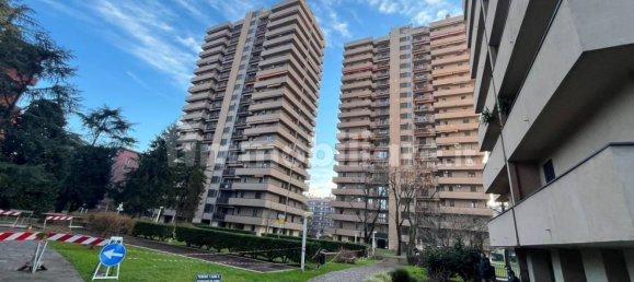 2 bedrooms Apartment in Milan, Italy No. 243876 46