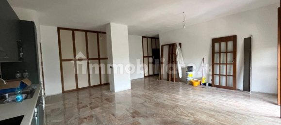 2 bedrooms Apartment in Milan, Italy No. 243876 5