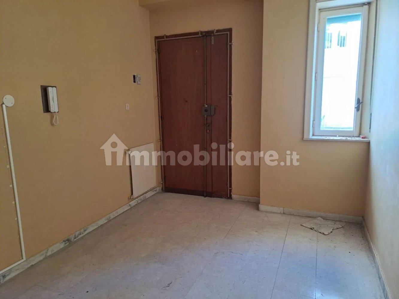 5 غرف نوم شقة في Augusta, Italy رقم 135620