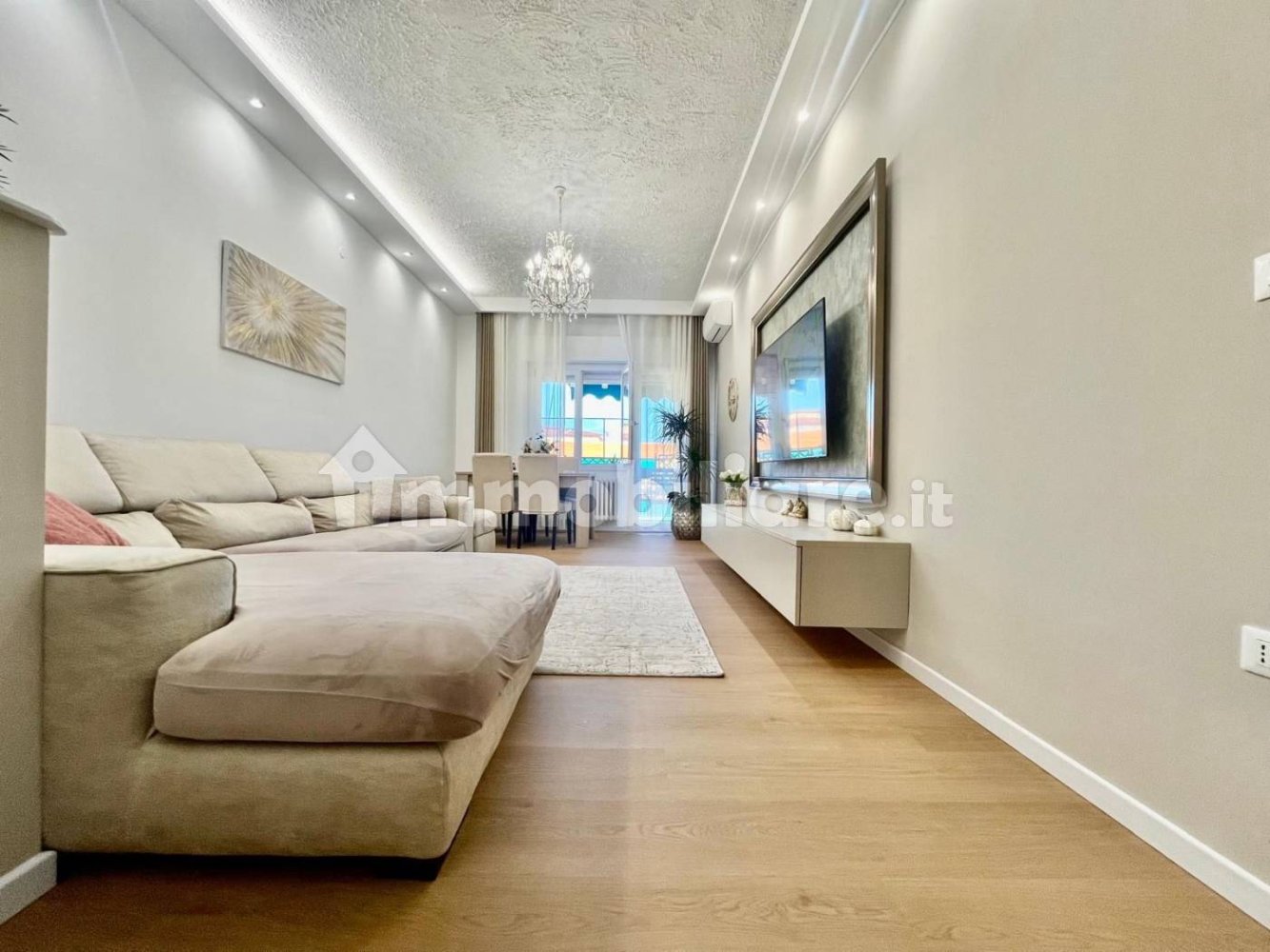 3 Schlafzimmer Wohnung in Falconara Marittima, Italy, Nr. 327504