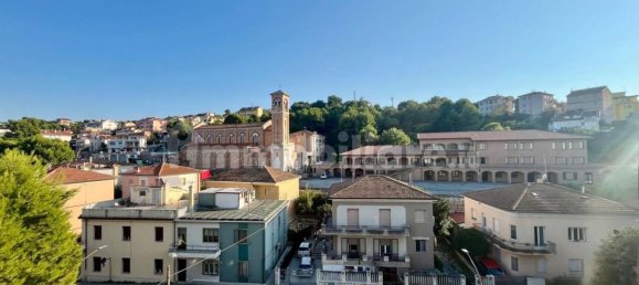 3 Schlafzimmer Wohnung in Falconara Marittima, Italy, Nr. 327504 16