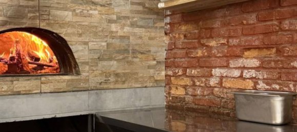 2 rooms Commercial property in Cagliari, Italy No. 305425 4