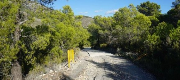 Terreno en Guadalest, Spain No. 108960 22