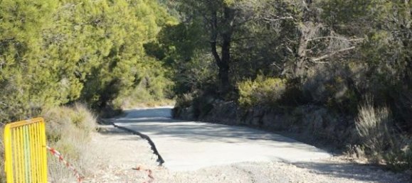 Terreno en Guadalest, Spain No. 108960 17