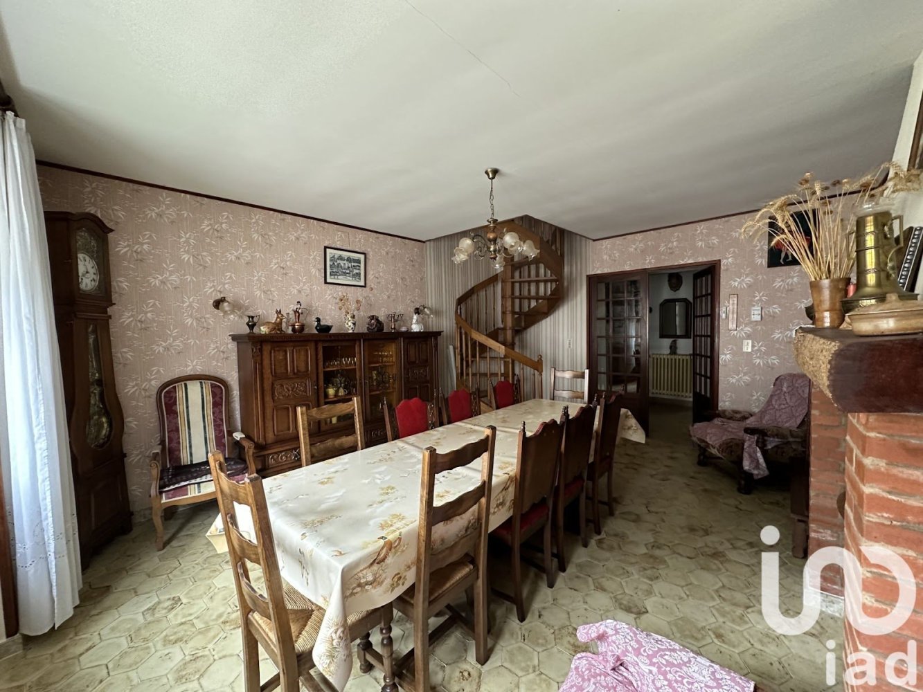 Casa de 4 divisões em Mareuil-sur-Arnon, France N.º 51546