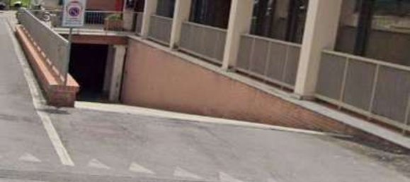 Gewerbliche Immobilie in Siena, Italy 173m², Nr. 49679 8